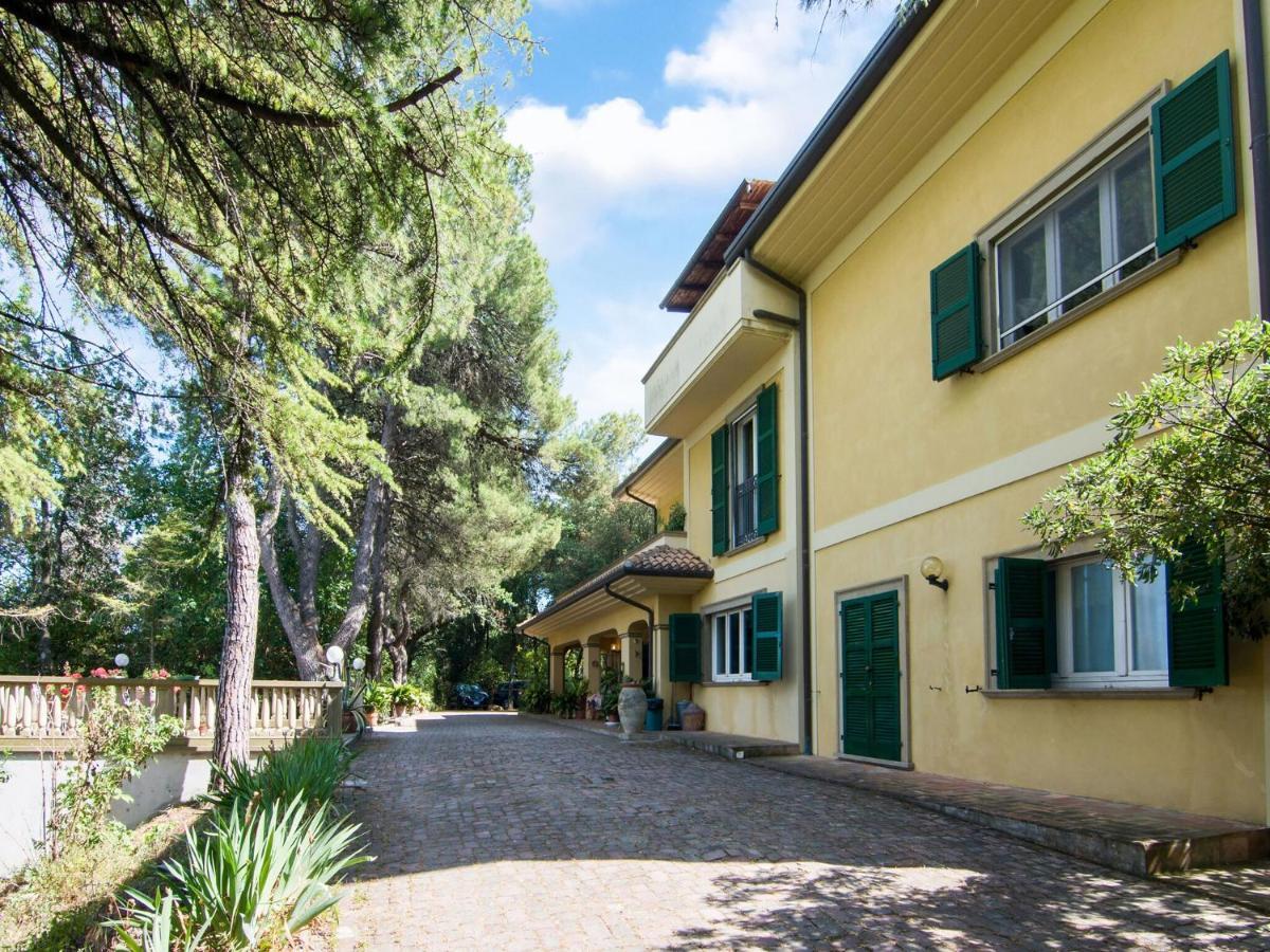 Belvilla By Oyo Villa Montegiove Fano Bagian luar foto