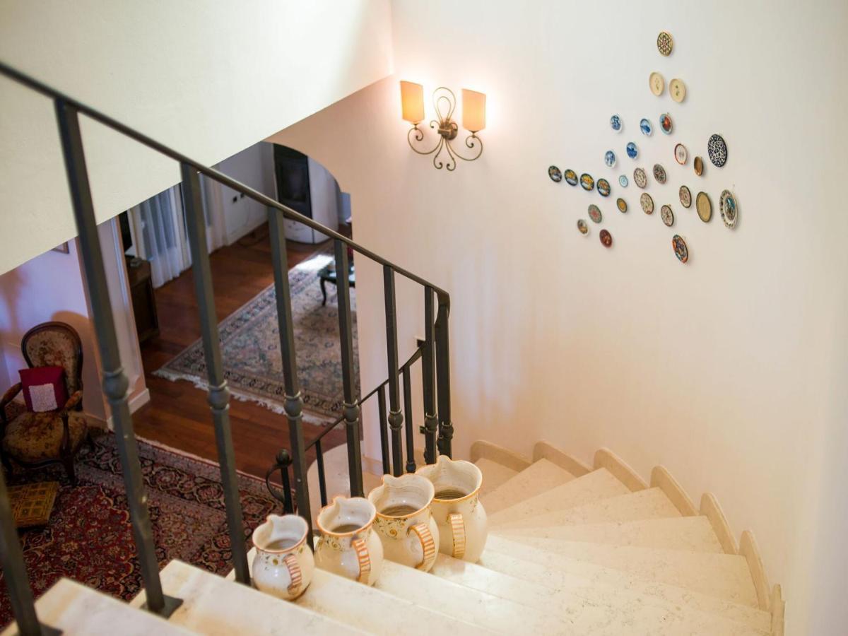 Belvilla By Oyo Villa Montegiove Fano Bagian luar foto